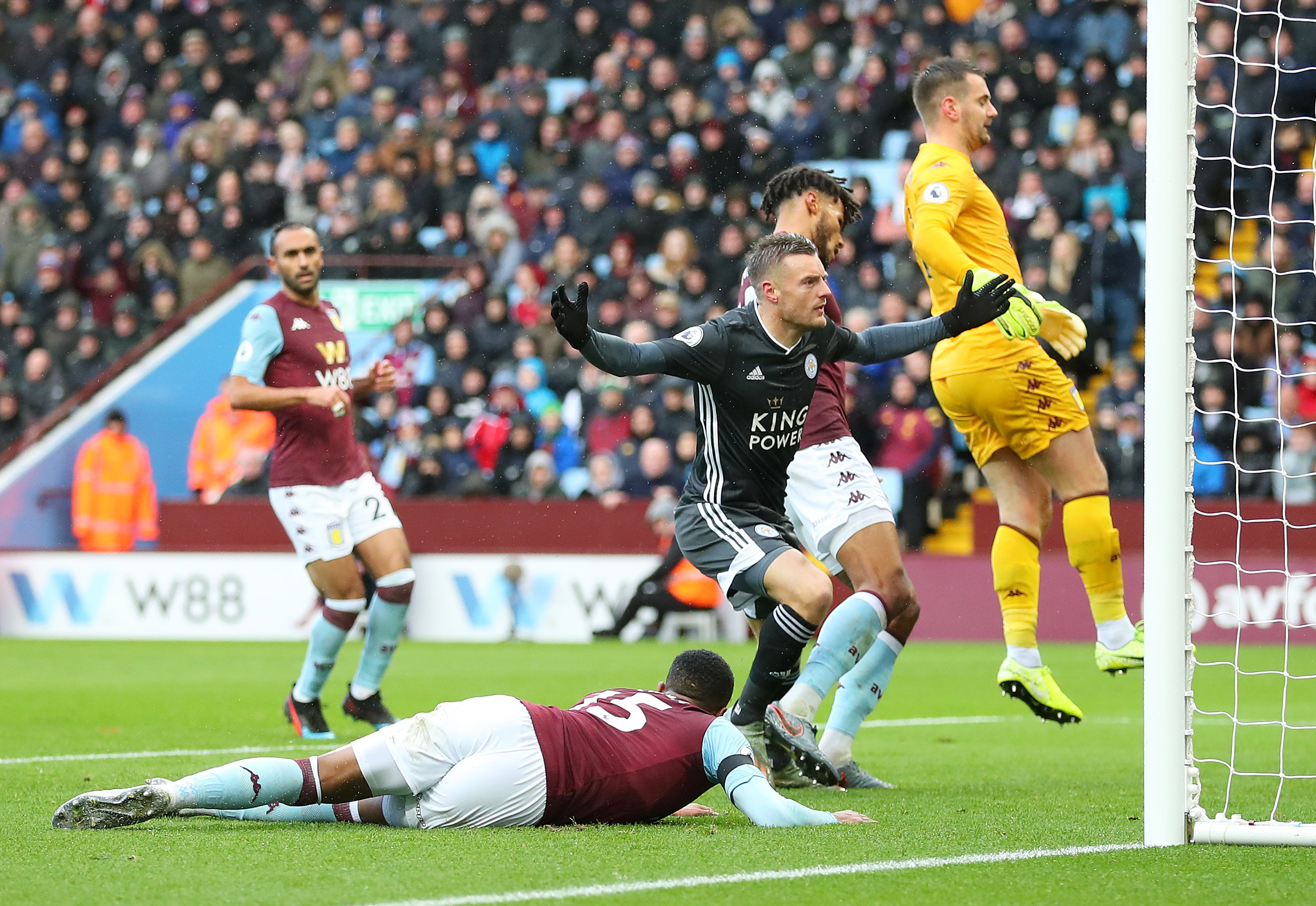 与本菲卡的 与本菲卡的